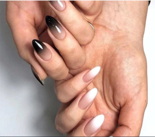 Get the Perfect Manicure with Our Stunning Collection of Women's Fake Nails (Type: Black & White Fade)